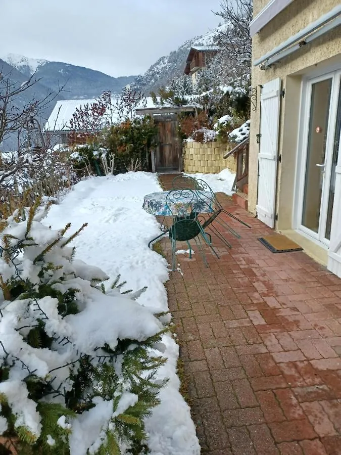 Apartment Plein Soleil Appartement Avec Garage Pour Ski Trois Vallees Et Cure Thermale Brides-les-Bains